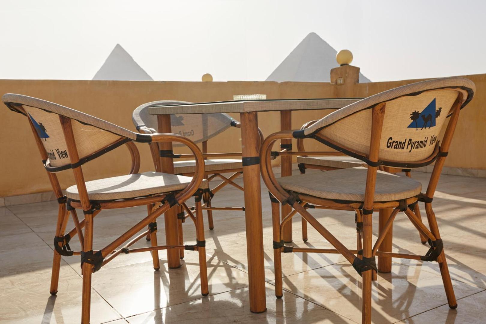 Grand Pyramid View Hotel Kafret el-Gabal Zewnętrze zdjęcie