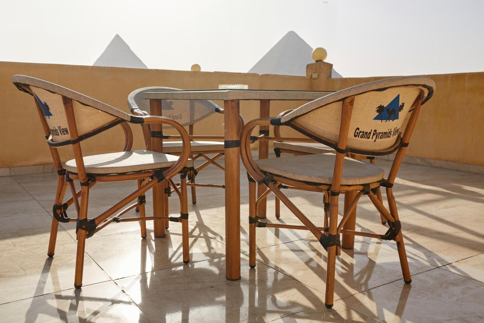 Grand Pyramid View Hotel Kafret el-Gabal Zewnętrze zdjęcie