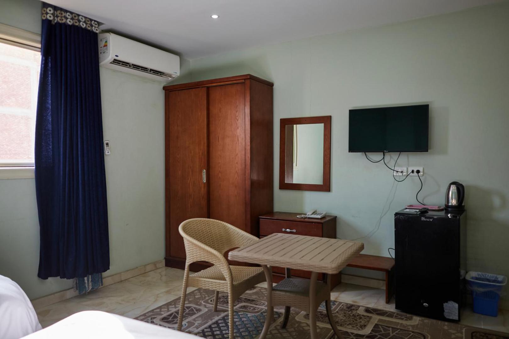 Grand Pyramid View Hotel Kafret el-Gabal Zewnętrze zdjęcie
