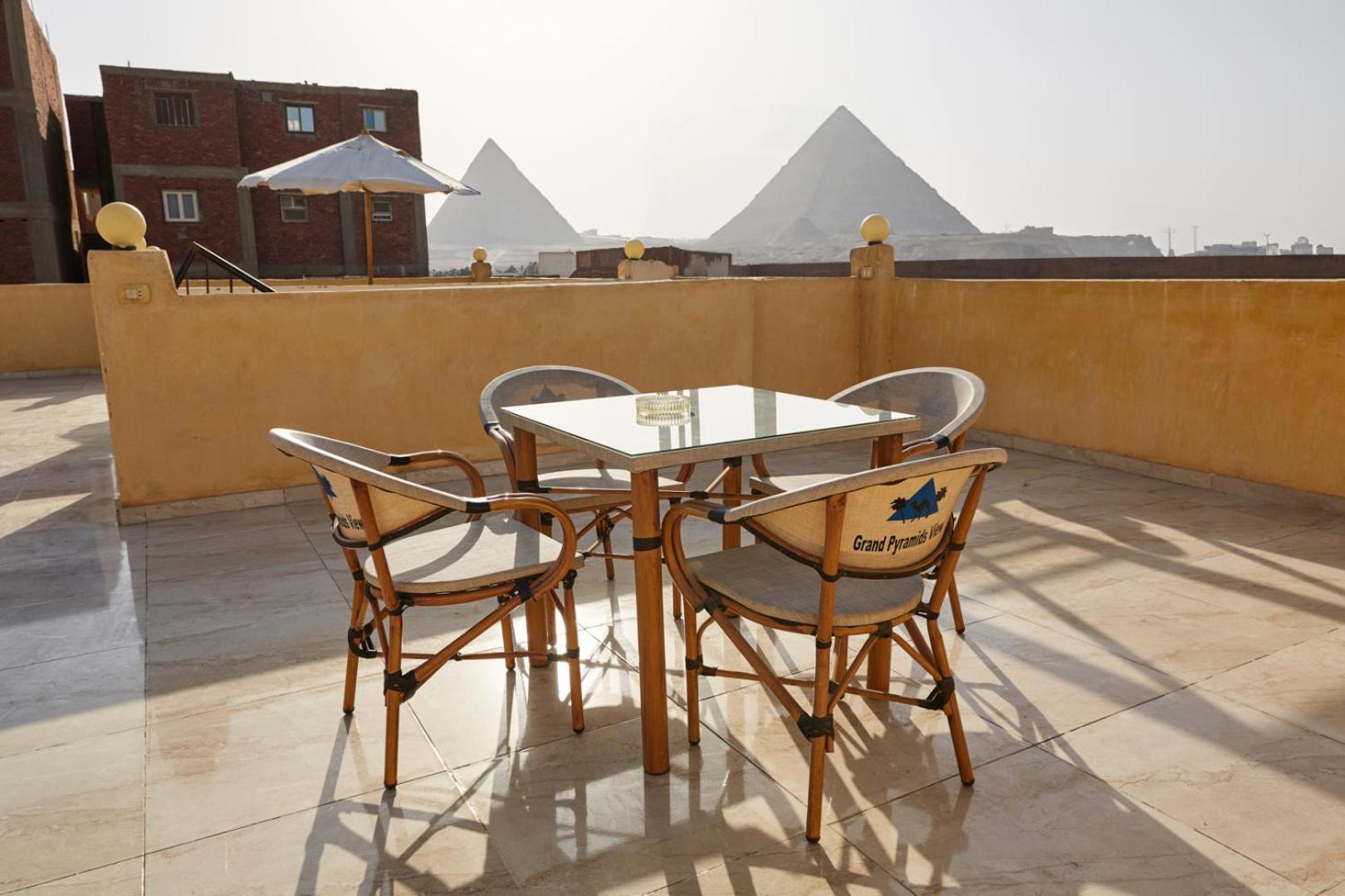 Grand Pyramid View Hotel Kafret el-Gabal Zewnętrze zdjęcie