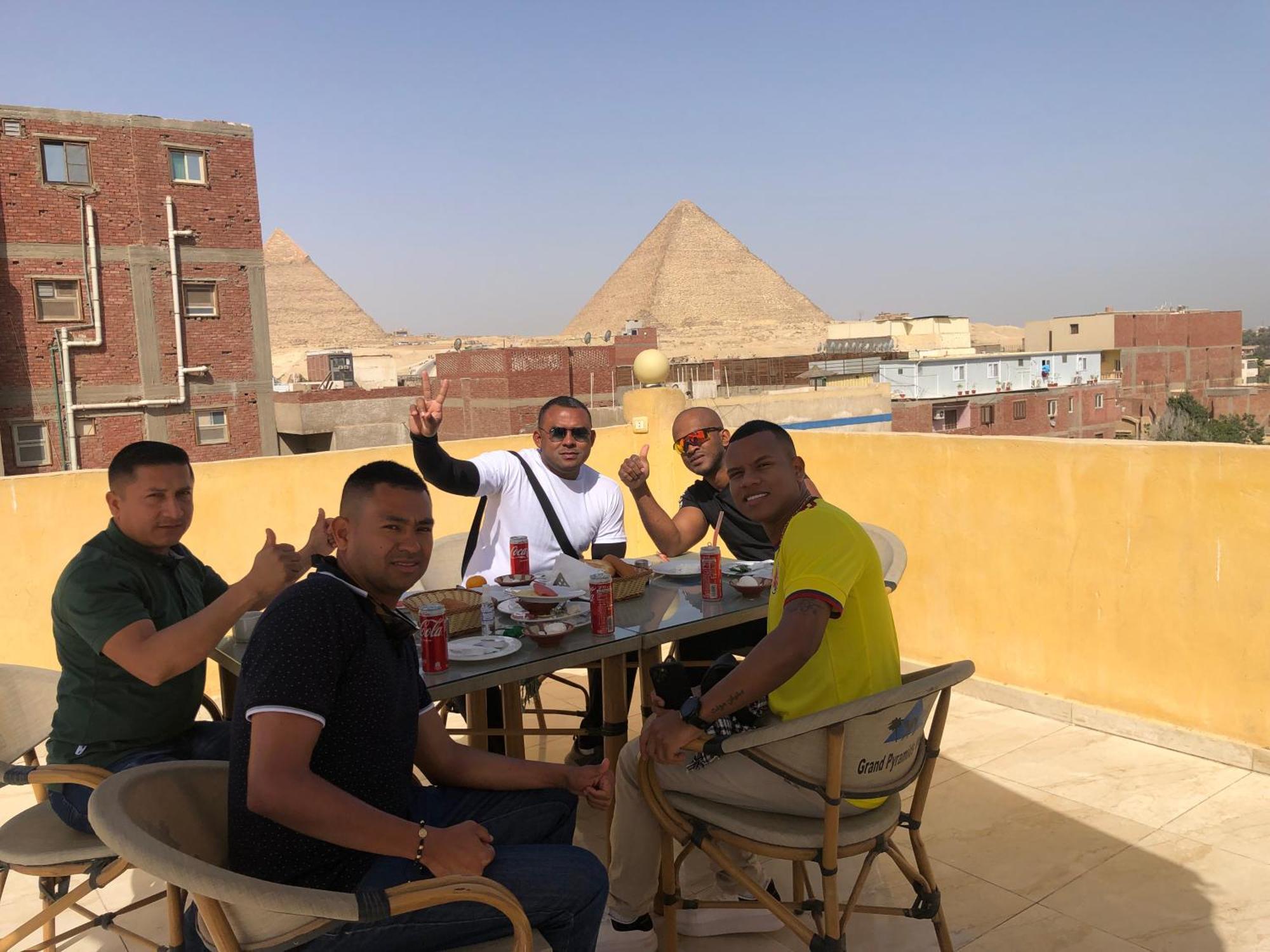 Grand Pyramid View Hotel Kafret el-Gabal Zewnętrze zdjęcie